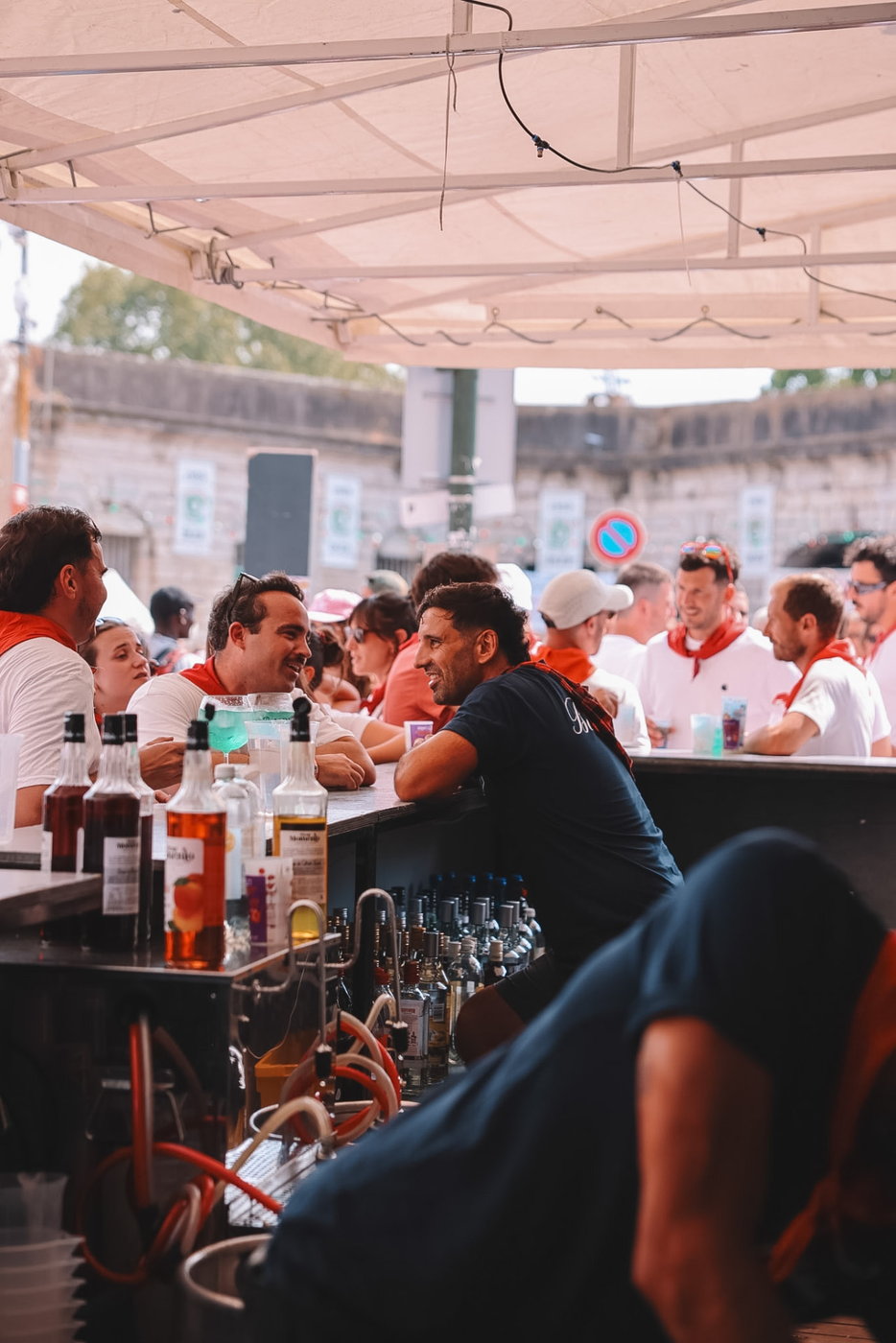 Bar Basque fêtes de Bayonne vue de l'intérieur